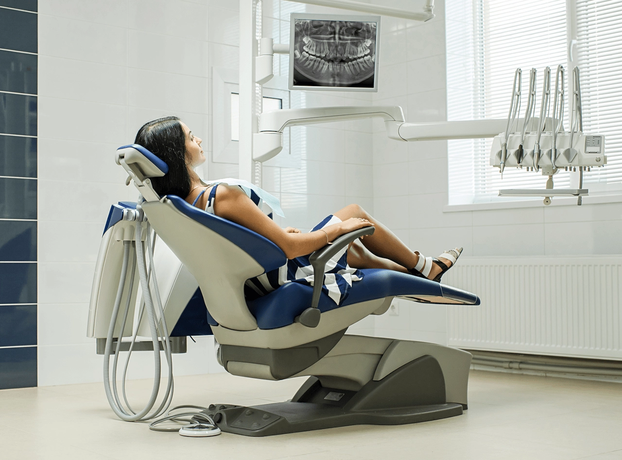 priestriverdental.com | Dental Implants vs. Dental Bridges: Which Is Better for Replacing Missing Teeth?