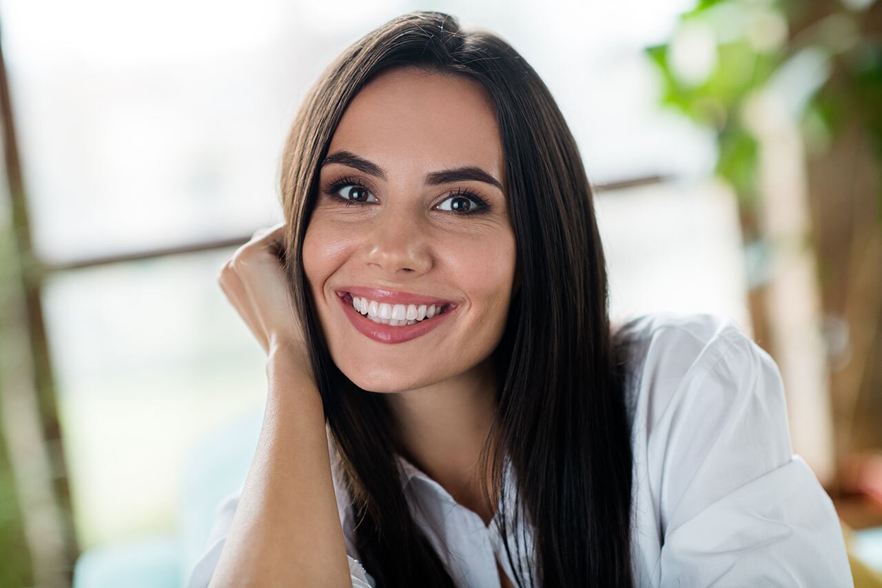 Porcelain Veneers: A Natural-Looking Way to Refresh Your Smile